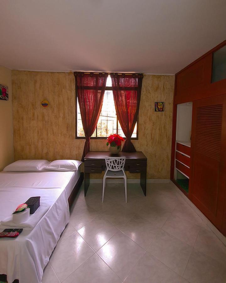 Hostal Gabo Bucaramanga Bagian luar foto