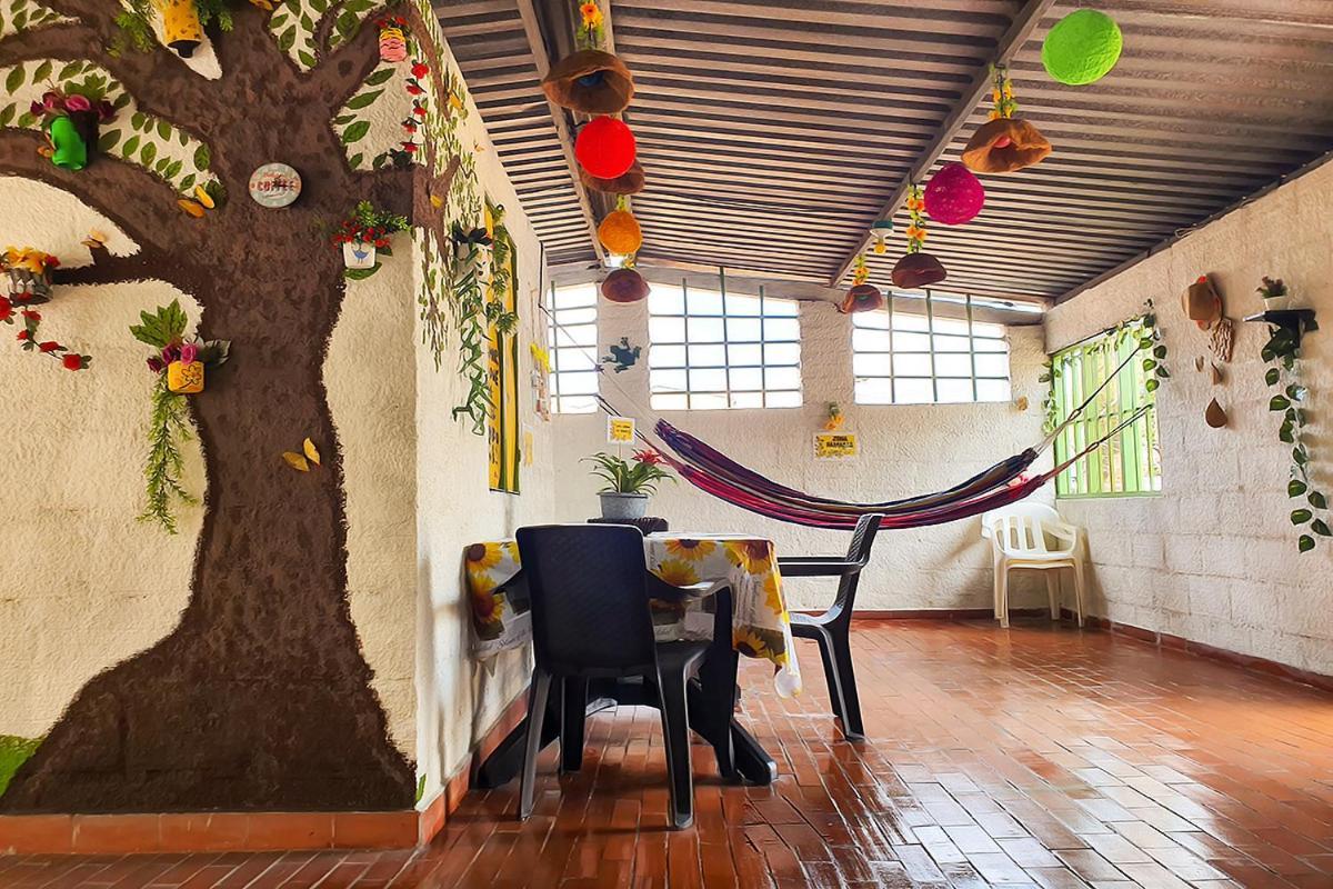 Hostal Gabo Bucaramanga Bagian luar foto